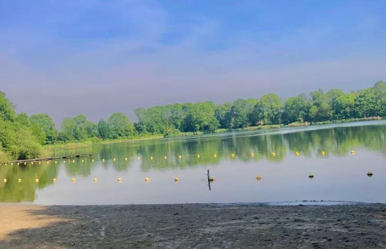 Vila Sari Steendam Exteriér fotografie